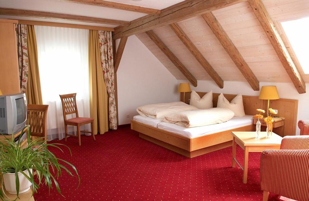 Gasthaus Zur Post Waal Bagian luar foto